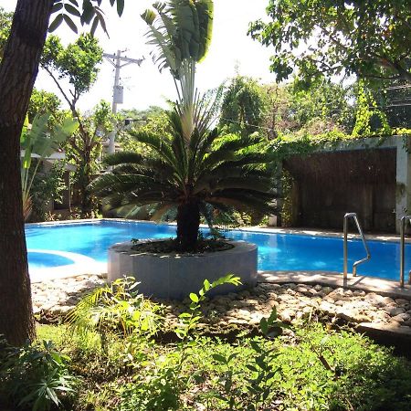 The Pelicans Resort Batangas Eksteriør billede